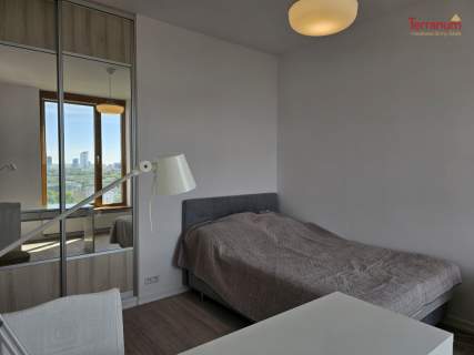 Apartament z miejscem postojowym - STAWKI 2A
