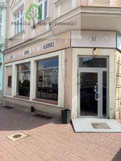 Lokal handlowo-usługowy do wynajęcia - Plac Hallera, Stare Miasto...