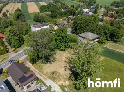 16 A Z MEDIAMI, STARODRZEWEM I PEŁNĄ PRYWATNOŚCIĄ