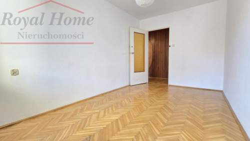 Przestronne w pełnym rozkładzie 3-pok. z balkonem.