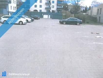 Syndyk sprzeda udział w działce plac utwardzony, parkingi, c