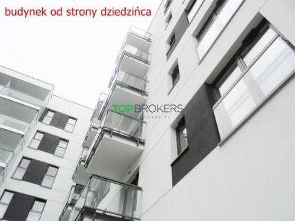 Trzy pokoje w nowoczesnym budynku, klima, garaż