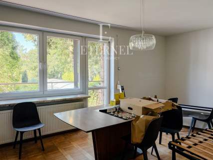 Przestronny dom 220 m2 z ogrodem - 6 pokoi