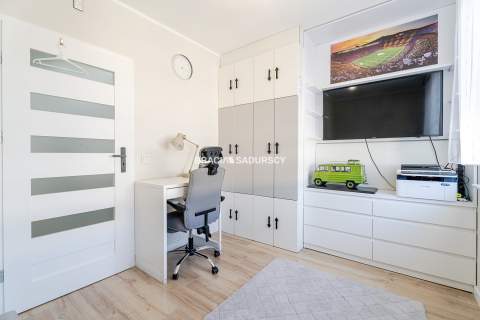 3 pok wysoki standard duży balkon ul. Kantarowicka