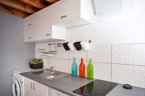 Wynajmę jasne studio z andresolą, Żeromskiego 6