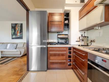 Duże mieszknie 3 sypialnie salon balkon