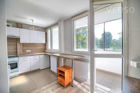 Wynajmę przytulną kawalerkę, ok.Legnickiej 2200 zł