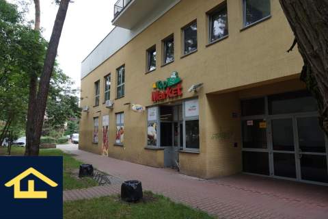 Lokal sklepowy na parterze w centrum Otwocka