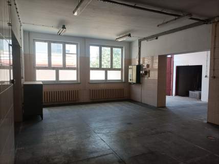 Wynajmę hale magazynowe 270m2