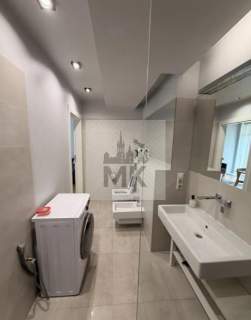46m2 z dużym balkonem w apartamentowcu na Starym Mieście