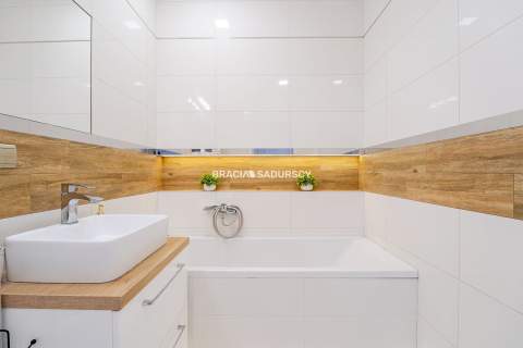3 pok wysoki standard duży balkon ul. Kantarowicka