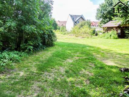 Działka budowlana 15 arów z obustronnym dojazdem