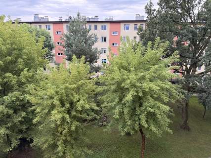 3 pokoje 46 m 4 piętro balkon