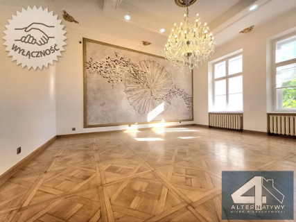 Eleganckie 4 pokoje, zabytkowa kamienica 165m