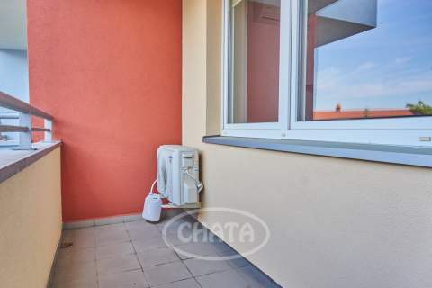 Dwa pokoje, balkon, klimatyzacja, J. Bajana