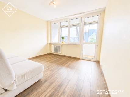 32,3 m balkon możliwość 2 pokoi