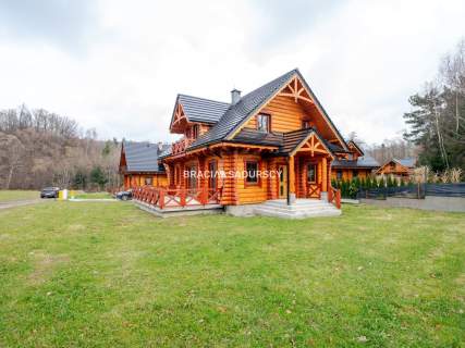 Trzebunia - całoroczny dom z bali