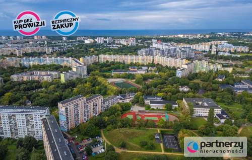 Kawalerka do remontu blisko plaży i SKM