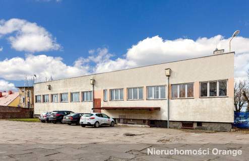 Budynek na akademik, hostel lub mieszkania