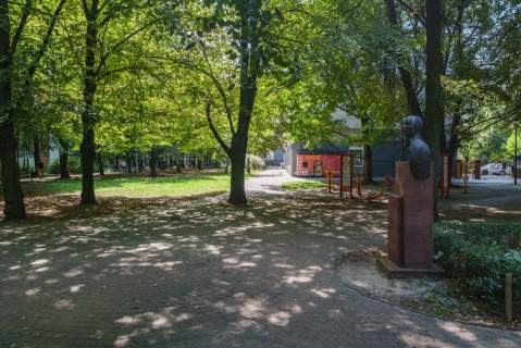 2 pokoje Grzybowska Ścisłe centrum Metro
