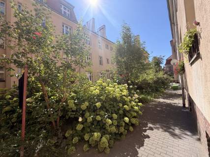 3pok 94m2 Poznań Grunwald parking/podwórze