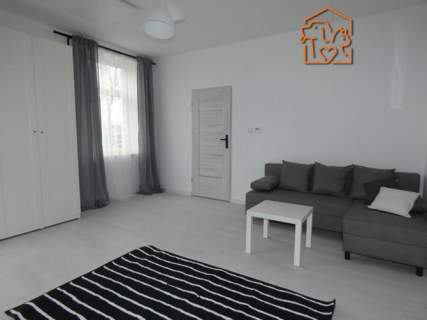 Mieszkanie z balkonem, pet-friendly - Wesoła 1