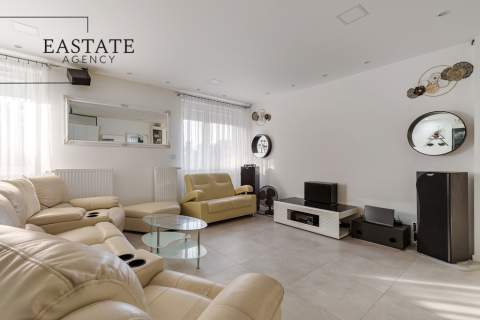 3/4 pokoje Taras balkon 3 komórki Garaż
