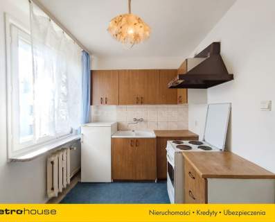 Jasne wnętrze ogromny balkon idealny start