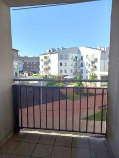 trzypokojowe mieszkanie pod wynajem