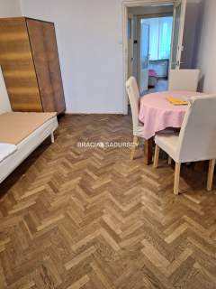 2-pok, ul. Królewska, parking dla mieszkańców