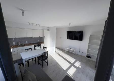 2 pokoje balkon parking komórka od zaraz