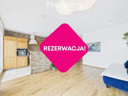 Dwustronne, trzypokojowe mieszkanie blisko Gdańska