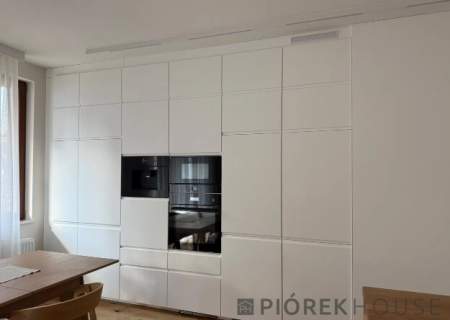 4-pokojowe mieszkanie w Wilanowie