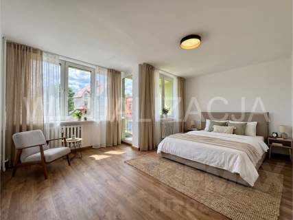 2 pokoje po remoncie 1 piętro Balkon