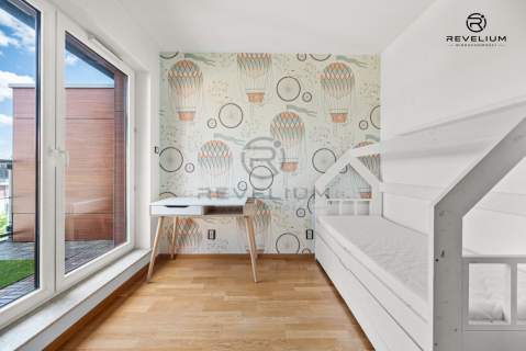 3 balkony 2 Msc. postojowe Oś. Myśliwska Park