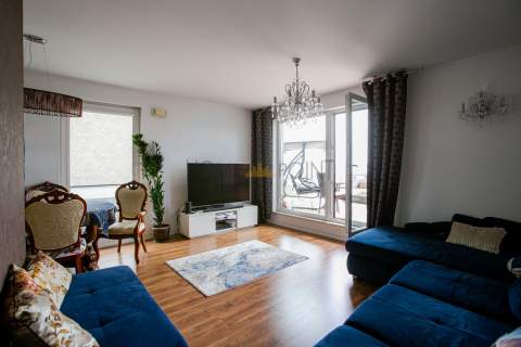 4 pok apartament na ost piętrze z tarasem 160 mkw