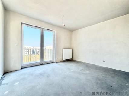 Kawalerka 26 m balkon komórka garaż KW