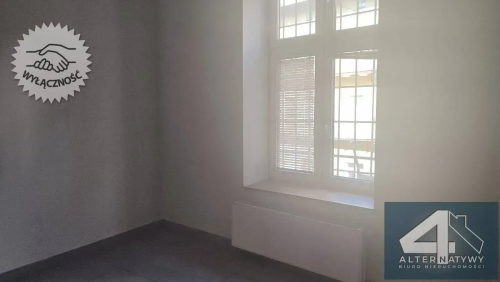 Lokal z witryną i parkingiem, Lwowska 190 m2