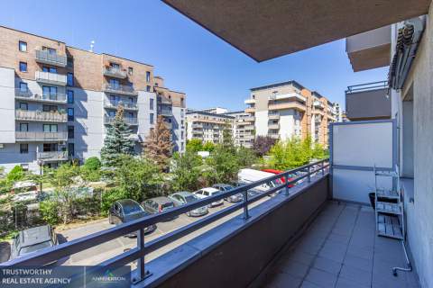 Płaszów, 58 m2, 2 pokoje, balkon, parking.
