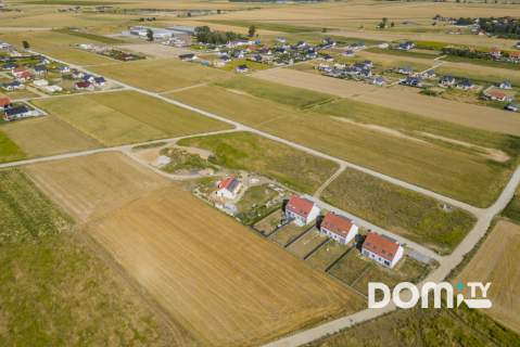 Duża działka narożna, komunikacja, kanalizacja