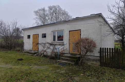 Gospodarstwo 9,06 ha 90 600 m z budynkami oraz maszynami