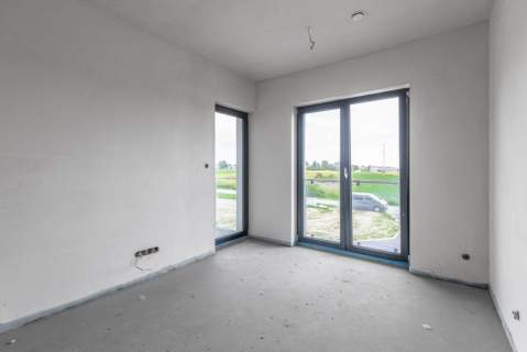 Połówka bliźniaka z działką 1500m2