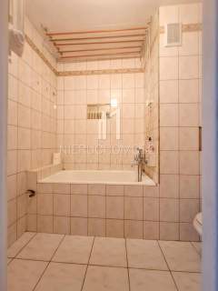 JASNE MIESZKANIE DO REMONTU, JASŁO, UL. SIKORSKIEGO, 48M2