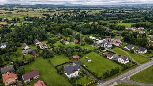 REZERWACJA DREWNIANY DOM Z ZABUDOWĄ GOSPODARCZĄ I GRUNTEM 63AR,...