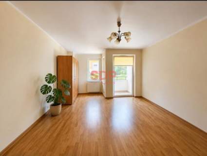 Kawalerka z osobną kuchnią po remoncie Gaj 40 m2 z balkonem
