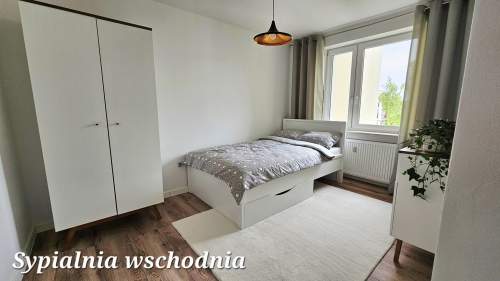 Słoneczne i przestronne M4 , w centrum, obok park, szkoła