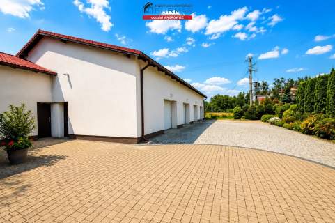 Dom na sprzedaż, 350 m2, Kobylec