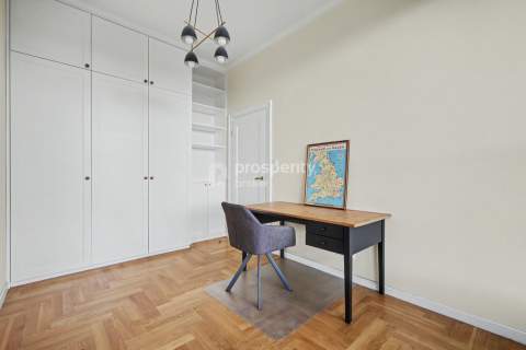 Apartament z tarasem przy Forcie Bema