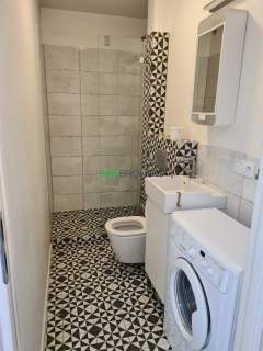 Klimatyczne 2 pokoje z balkonem