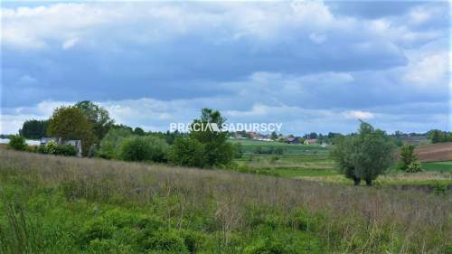 Działka budowlano-rolna o pow. 1726 m2